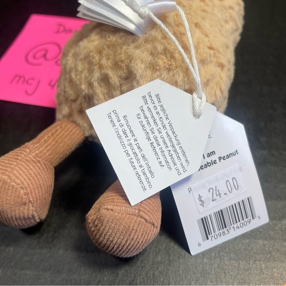 BNWT JELLYCAT AMUSEABLE PEANUT - Picture 11 of 16
